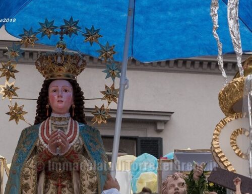 Processione Immacolata : tutti i rinvii della storia della festa a Torre del Greco (Napoli)